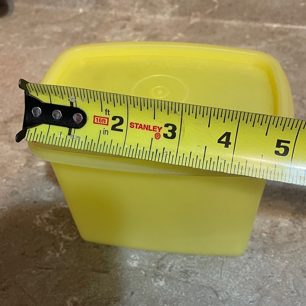 Tupperware Vintage Yellow Storage Container - Picture 7 of 7